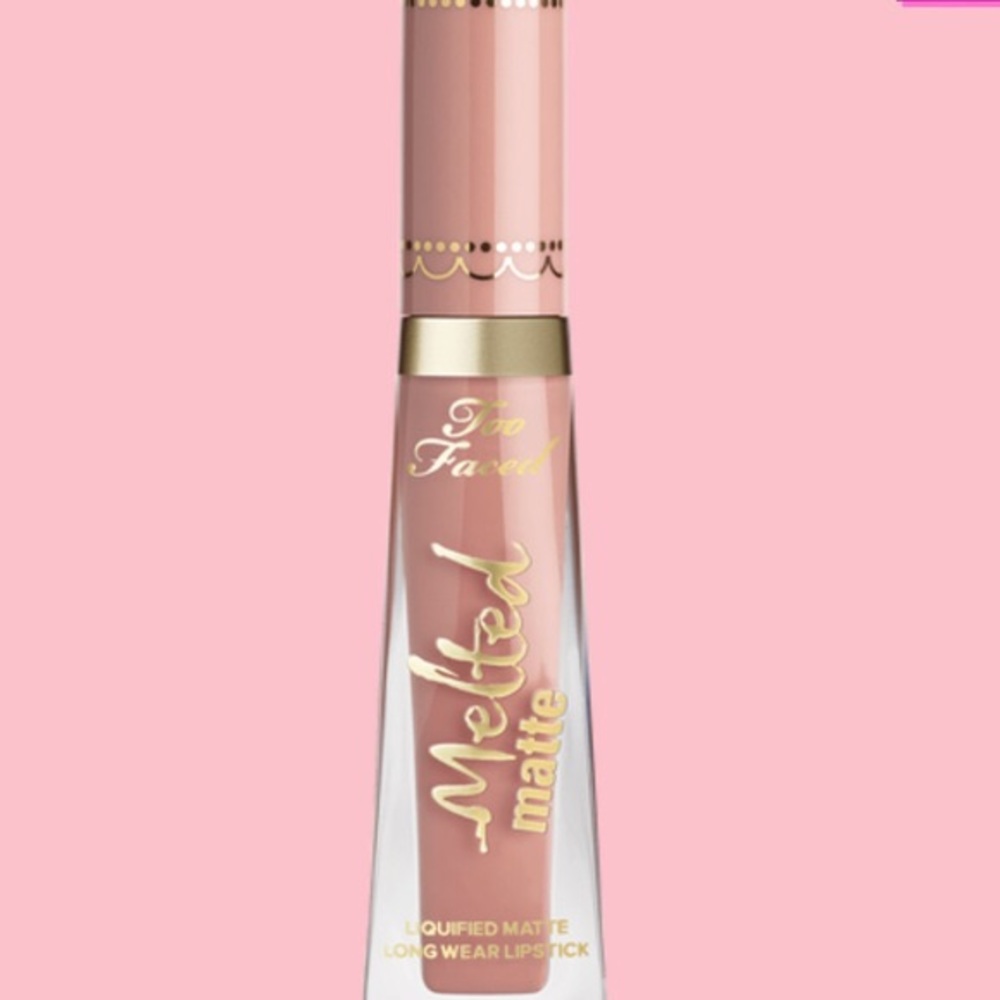 Too Faced Melted Matte lipstick
